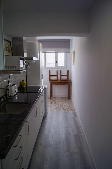Roch - Stylish Apartment Near Metro Sevilha Exterior foto