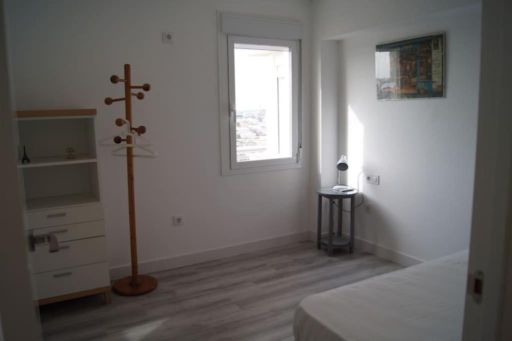 Roch - Stylish Apartment Near Metro Sevilha Exterior foto